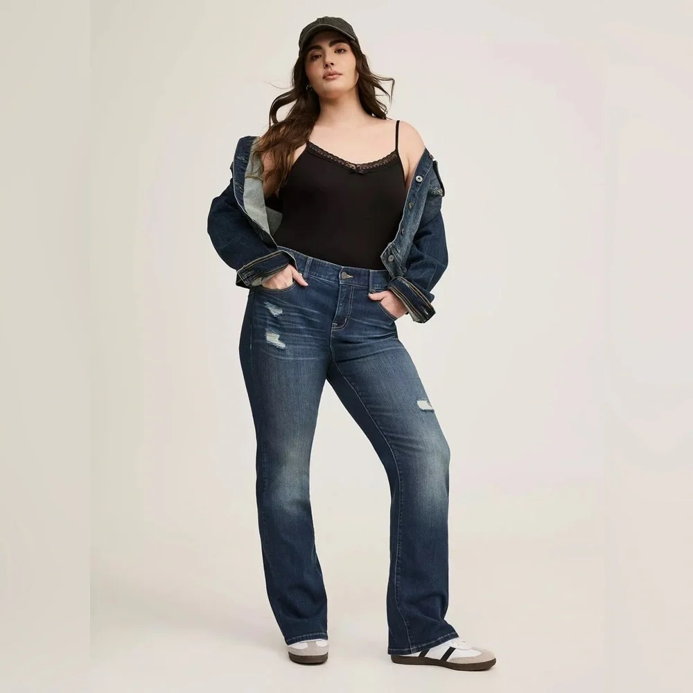 Torrid Bombshell Straight High-Rise Jean - Picture 1 of 8